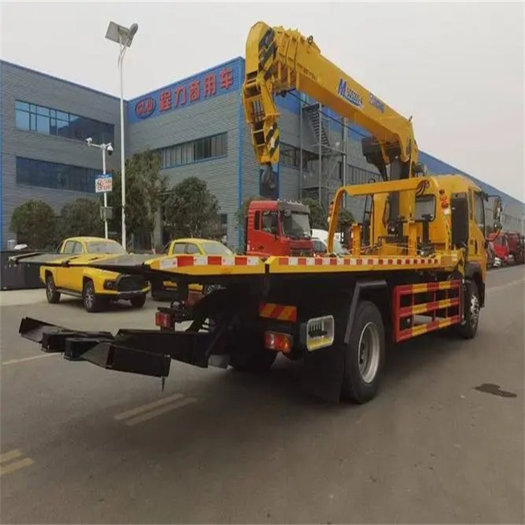 长垣附近小随车吊出租电话，轻松解决搬运烦恼