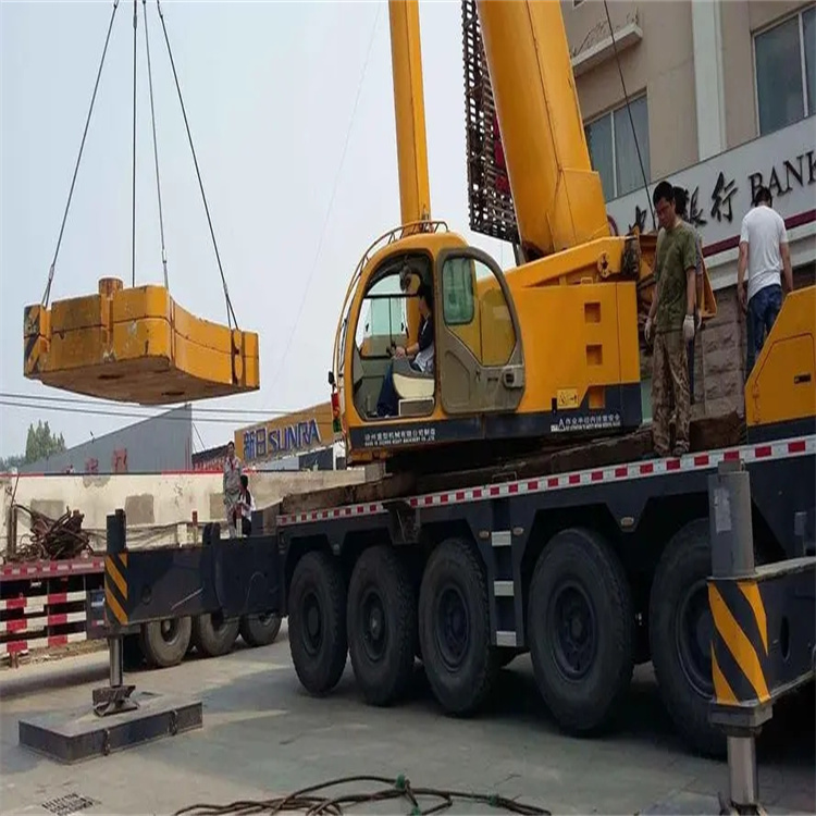 长垣当地吊车出租|机器吊装|75吨|工厂搬迁服务